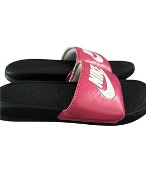 Nike Women’s Benassi JDI Slides / Sandals Pink with White Swoosh on Vamp, SZ 7.